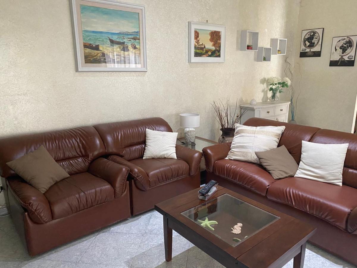 Allegrhouse: Intero Appartamento บรินดิซิ ภายนอก รูปภาพ